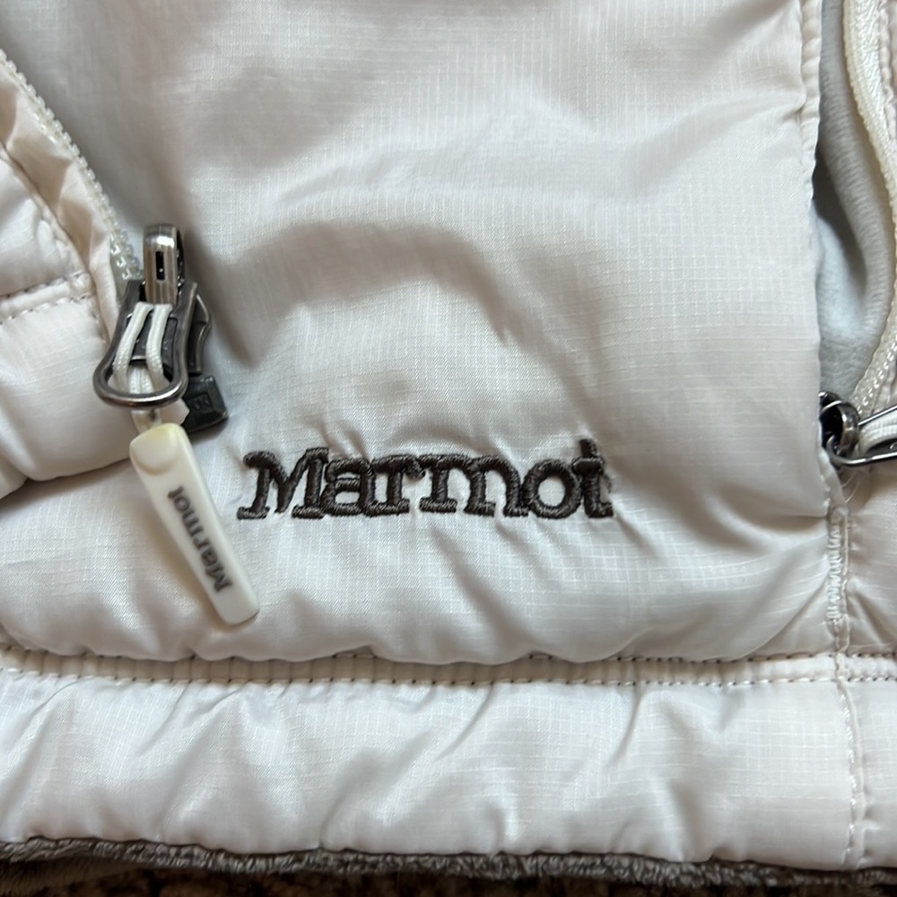 Marmot Reversible Vest - Picture 2 of 5